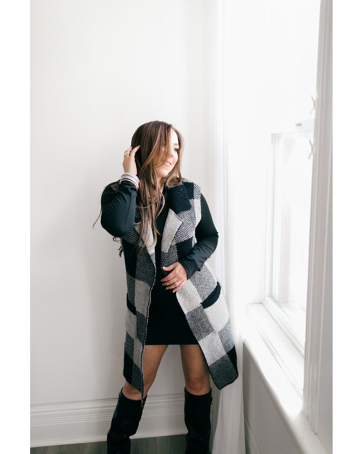 Plaid Lapel Collar Sleeveless Cardigan