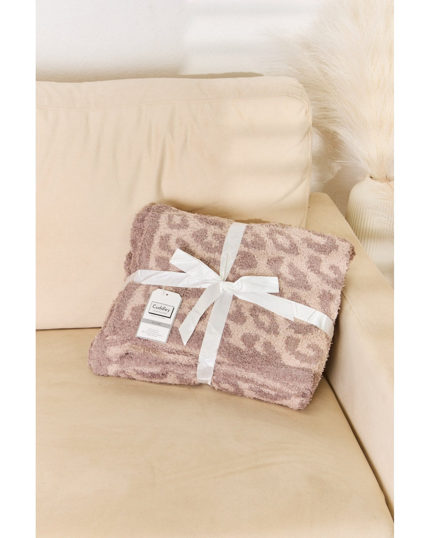 Cuddley Leopard Decorative Throw Blanket